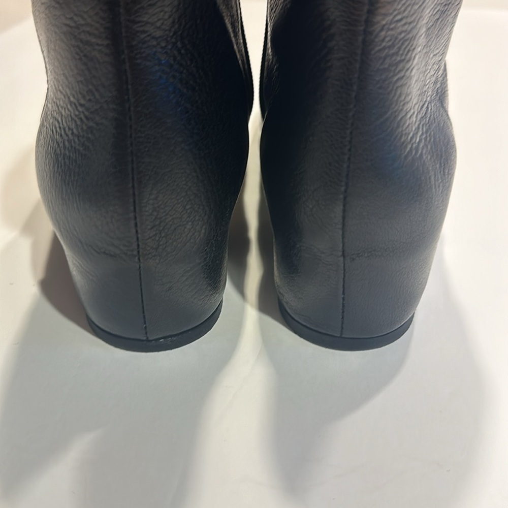 Aquatalia Ulysses made in Italy ankle black leather pebbled booties side zipper - Picture 4 of 15